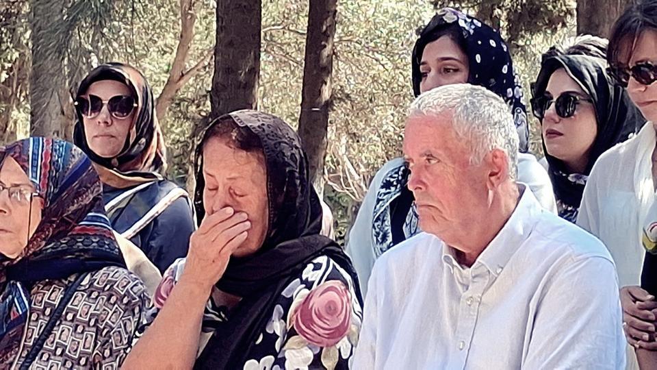 FİLİSTİN ŞEHİDİ AYŞENUR MEZARI BAŞINDA DUALARLA ANILDI ÖLÜMÜNÜN BİRİNCİ YILINDA UNUTULMADI