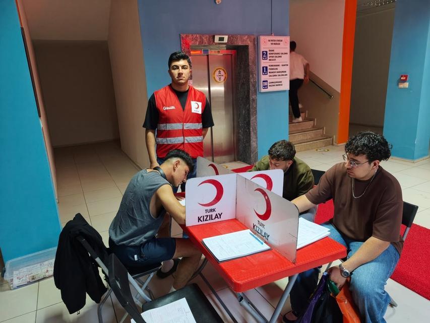 Aydın'da öğrenci yurdunda kan bağışı etkinliği