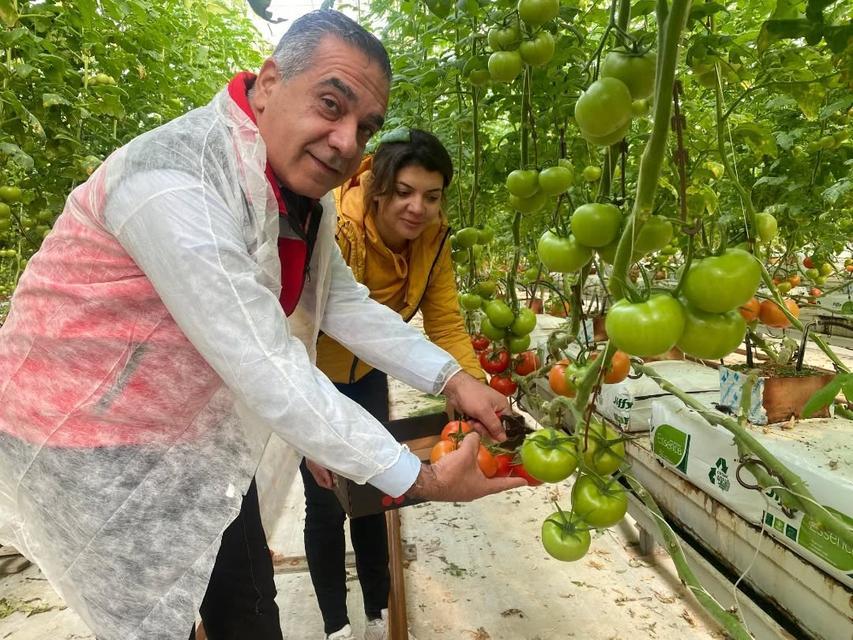 Müdür Temiz hasat coşkusuna ortak oldu