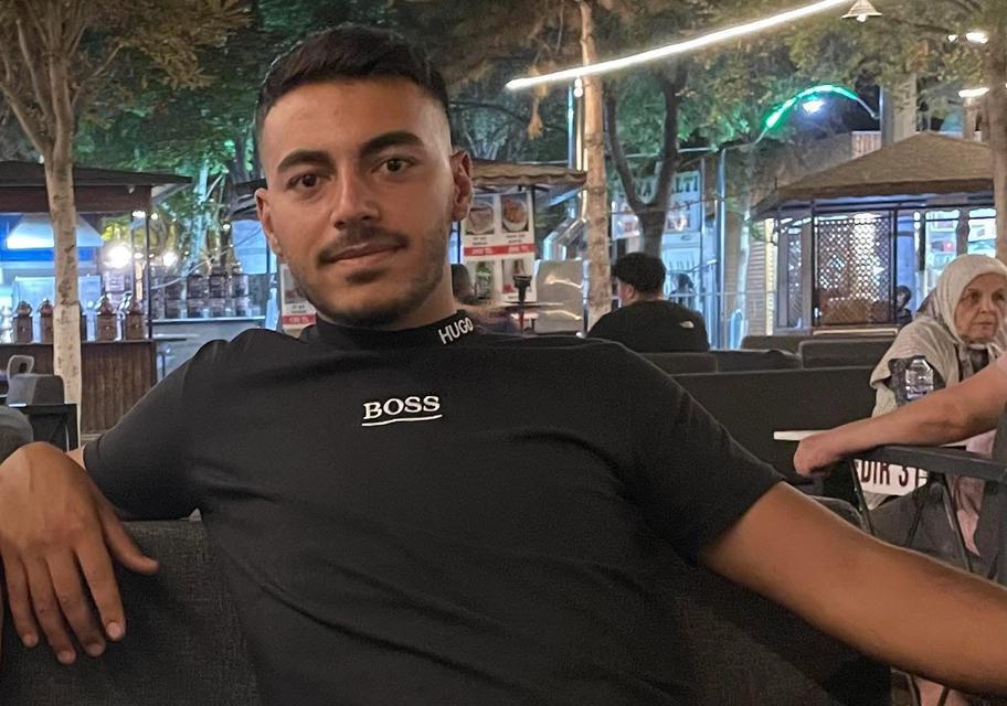 Banyoda soba yakan genç, akıma kapılarak öldü