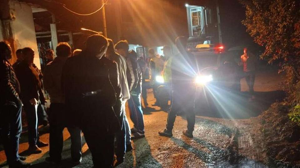 Duyulan şiddetli patlama sesi köy halkını tedirgin etti
