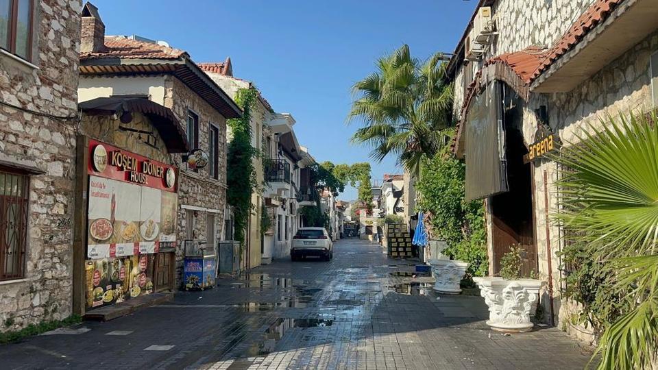 Barda silahlı kavga: 2 yaralı