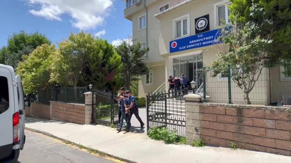İş yeri sahibine silahlı saldırı düzenleyen zanlılar yakalandı