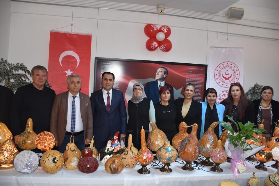 Aydın’da şehit yakınları ve gazilerin el emeği ürünleri sergilendi