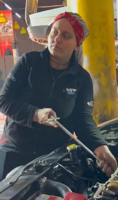 SANAYİDE ÇALIŞARAK BİR YILDA 50 KİLO VERDİ