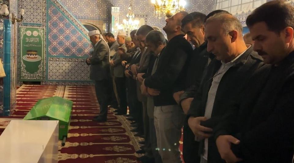 Bıçaklı saldırıda hayatını kaybeden genç toprağa verildi