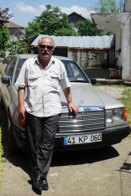 KENDİSİNE KURŞUN YAĞDIRAN KAYINPEDERİNİ ÖLDÜRMÜŞTÜ, YENİ DETAYLAR ORTAYA ÇIKTI BACAĞINDAN YARALANAN DAMAT, YAKLAŞIK 15 BIÇAK DARBESİYLE KAYINPEDERİNİ ÖLDÜRMÜŞ
