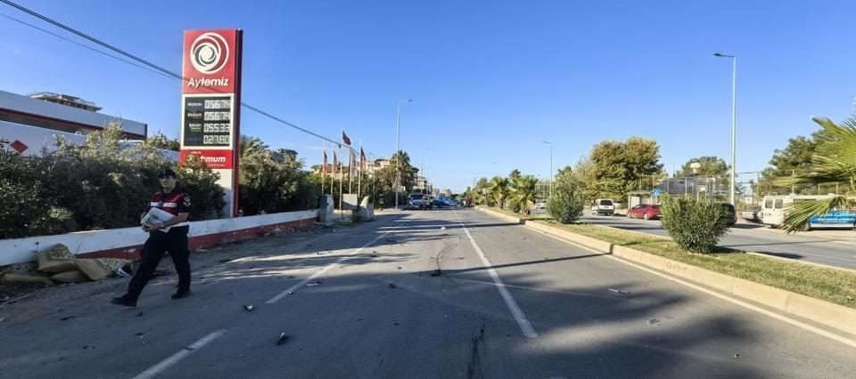 Otomobille çarpışan 74 yaşındaki motosikletin sürücüsü hayatını kaybetti