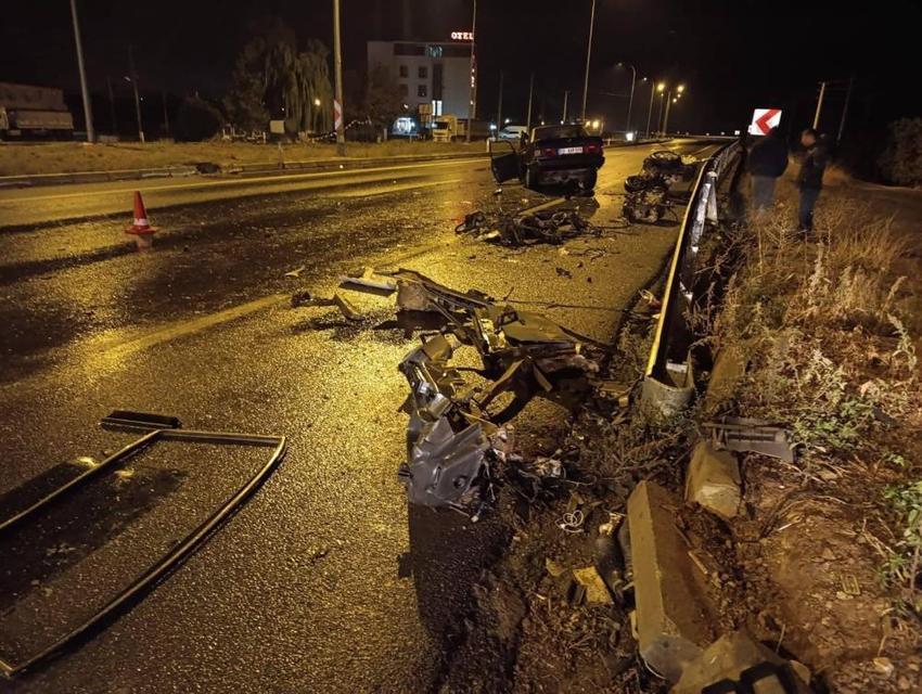 Tofaş parçalandı: 1 kişi öldü, 1 uzman çavuş ağır yaralandı