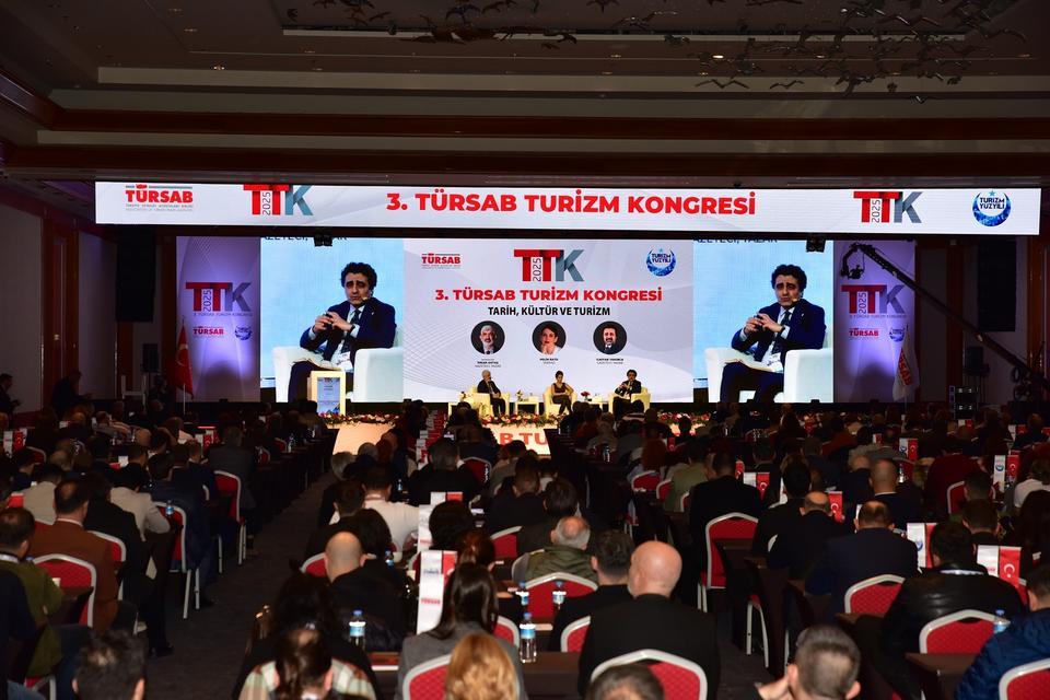 TURİZM KONGRESİNİN TEK DAVETLİ BELEDİYESİ DENİZLİ BÜYÜKŞEHİR OLDU