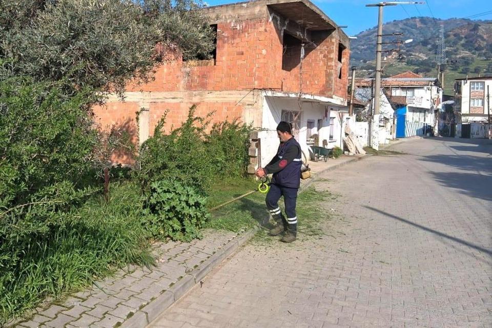 Efeler Belediyesi’nin yeşil alan çalışmaları sürüyor