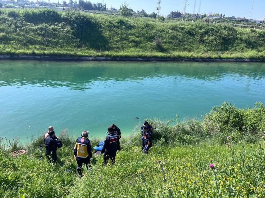 Sulama kanalında kadın cesedi bulundu