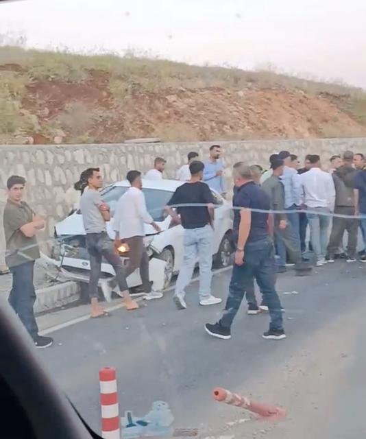 Düğün konvoyunda korkutan kaza: 2 yaralı