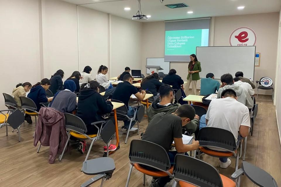 Efeler Belediyesi’nden YKS adaylarına büyük destek