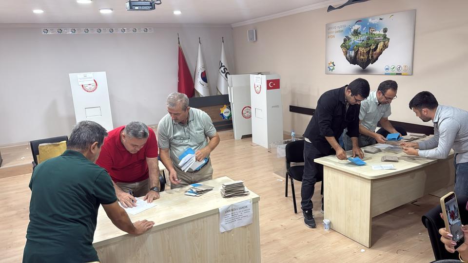 AYSO'da oy sayımına geçildi
