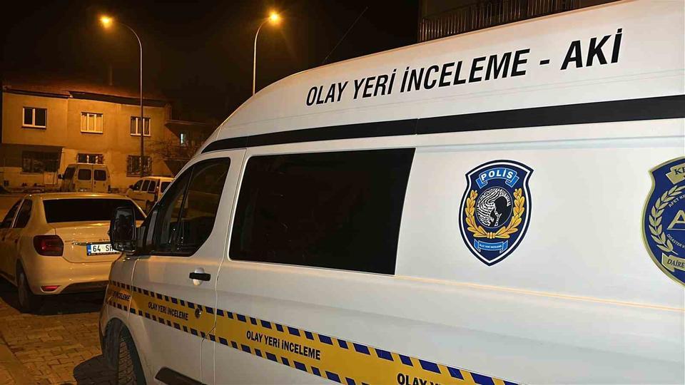 Silahlı saldırı düzenlenen araçtaki 12 yaşındaki çocuk öldü