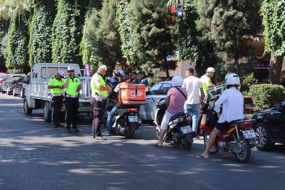 Aydın’da drone destekli asayiş ve trafik denetimi yapıldı