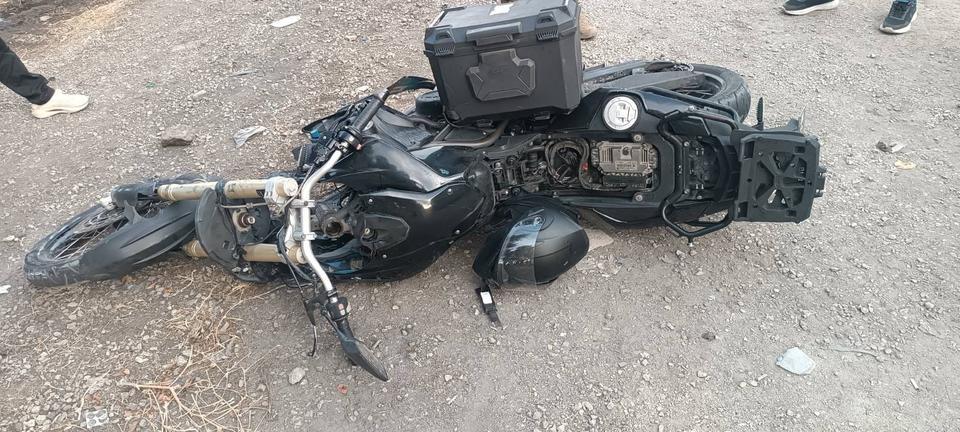 Kilis’te hafif ticari araçla çarpışan motosikletin sürücüsü hayatını kaybetti