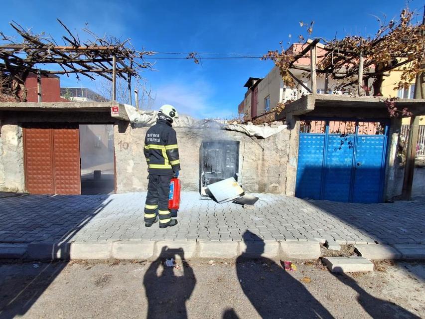 Trafo yangını korkuttu