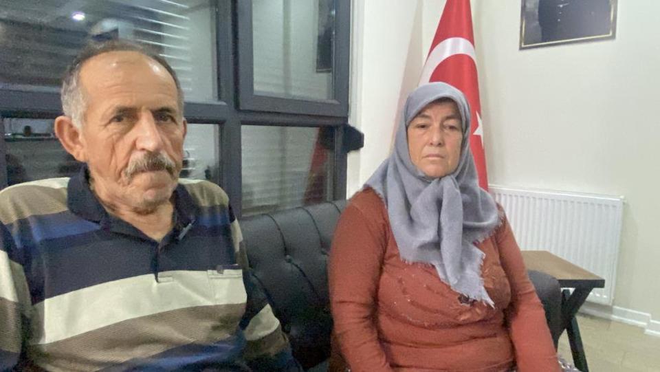 Oğlu bıçaklanarak öldürüldü: Anne gözyaşları içinde adalet istedi