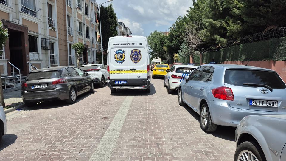Polis memuru canına kıydı