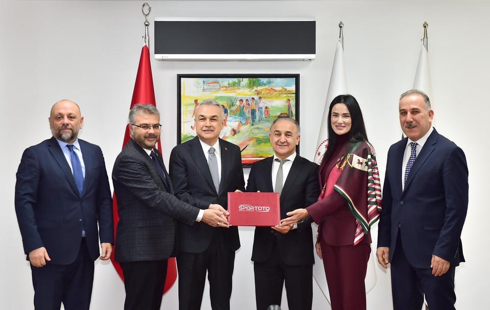 AK Partili vekillerden Nazilli’ye dev yatırım müjdesi