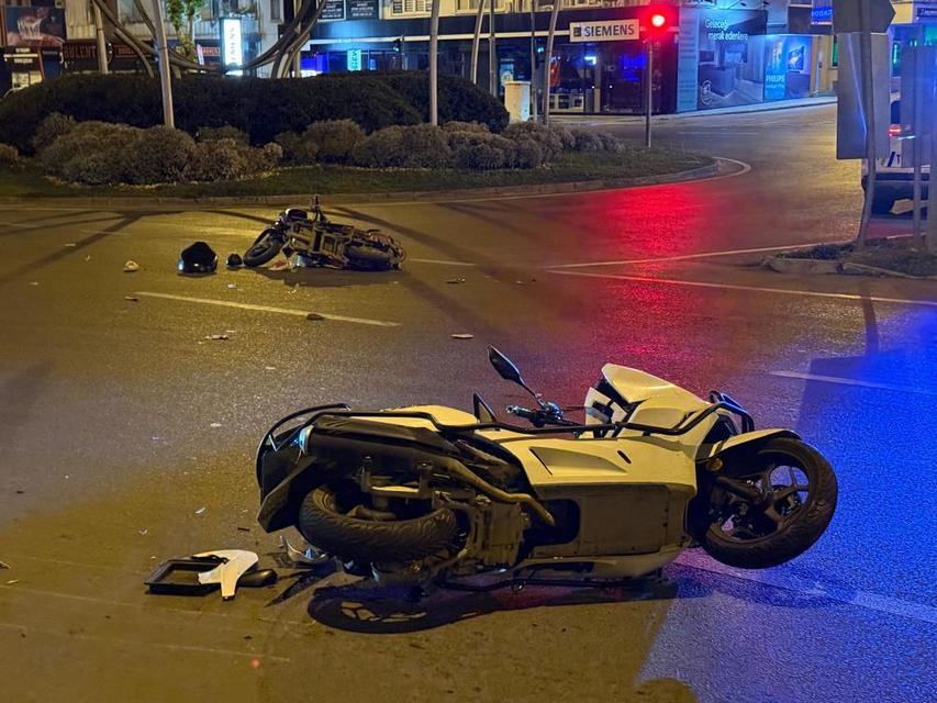 Motosiklet ve elektrikli motosiklet çarpıştı: 4 yaralı