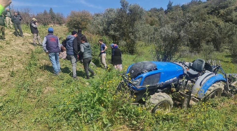 Kontrolden çıkan traktör takla attı