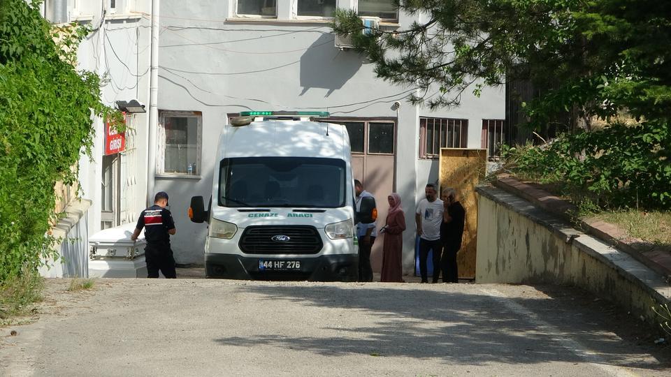 Akrabaların "yol tartışması" kanlı bitti: 2 ölü