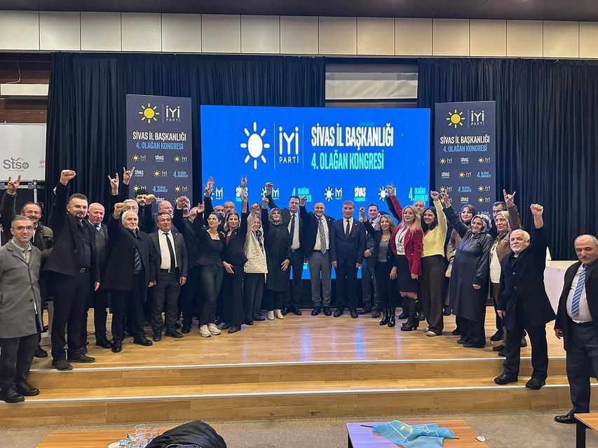 İYİ Partili Karakaş Sivas'ta