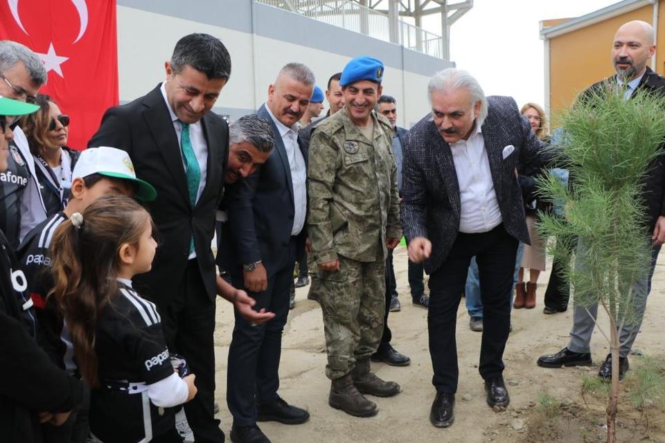 Söke’de "Yeşil Vatan" için fidanlar toprakla buluştu