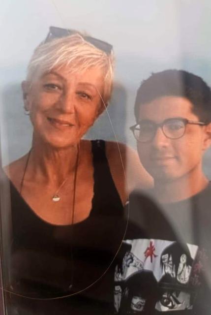 Anne ve oğlu evde ölü bulundu