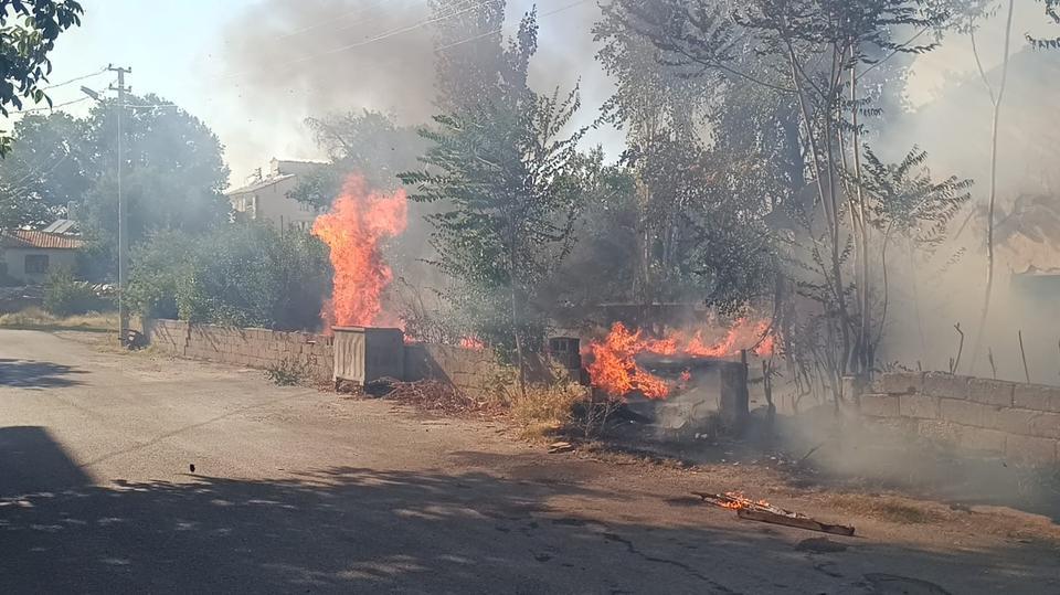 Afyonkarahisar'da yangın paniği