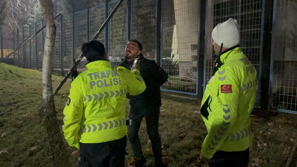 Polisin ‘dur’ ihtarına uymadı, alkollü çıktı