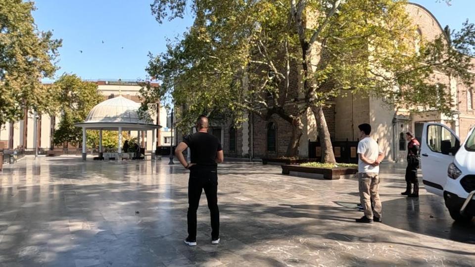 Tarihi camide şüpheli çanta paniği