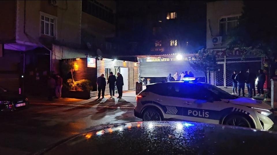 Oto yıkama servisine motosikletli saldırı