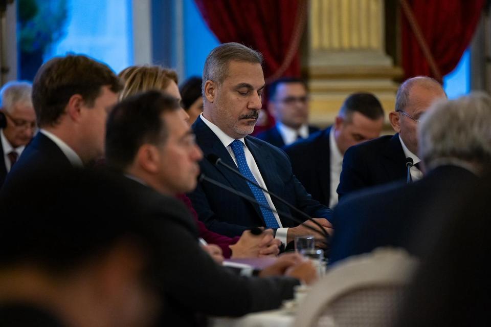 Dışişleri Bakanı Fidan, Fransa’da