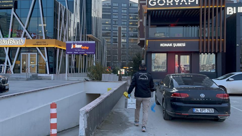 BURSA'DA ESKİ SEVGİLİ DEHŞETİ: ESKİ SEVGİLİSİNİ ÖLDÜRDÜ ARDINDAN KENDİNİ VURDU