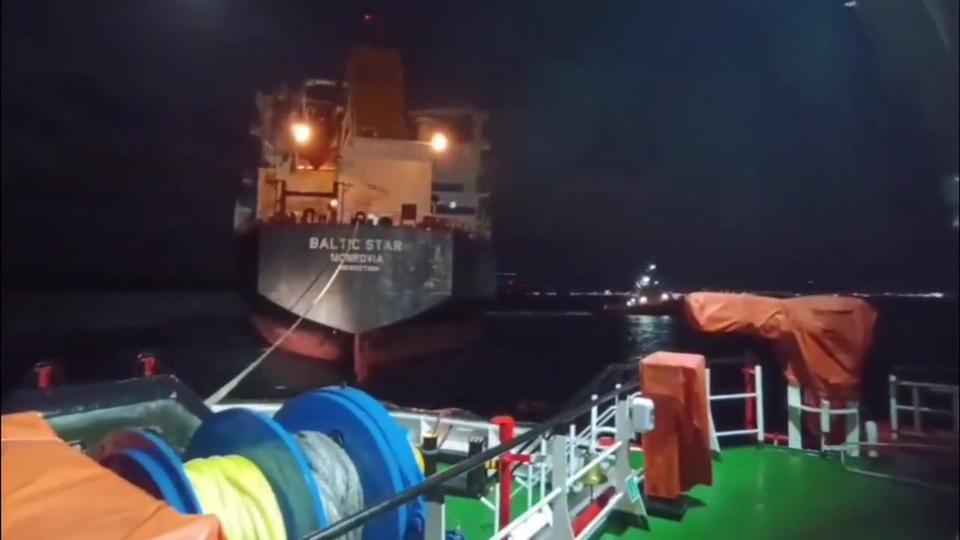 Çanakkale Boğazı'nda kimyasal tanker makine arızası yaptı