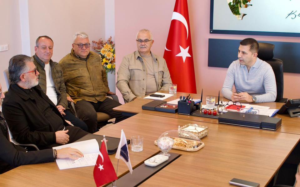 Kuşadasıspor yönetimi, Başkan Günel ile görüştü