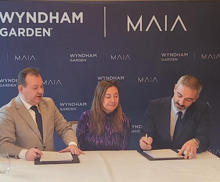 Dünyanın en büyük otel zincirlerinden biri Kuşadası'nda şube açıyor