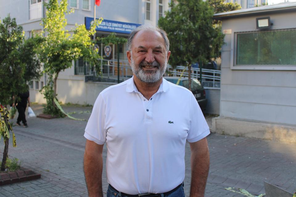 BULDUĞU PARA DOLU POŞETİ, HİÇ DÜŞÜNMEDEN SAHİBİNE TESLİM ETTİ TEMİZLİK GÖREVLİSİ ŞENSES: "HARAMDA GÖZÜMÜZ YOK" AYDIN BÜYÜKŞEHİR BELEDİYESİ PERSONELİNDEN ÖRNEK DAVRANIŞ