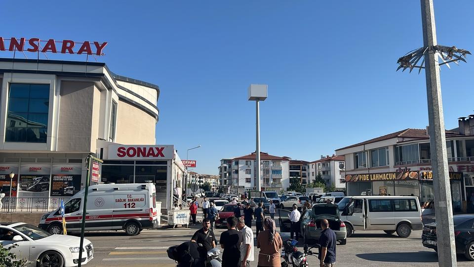 Kazadan kaçmak isterken motosiklet çarptı
