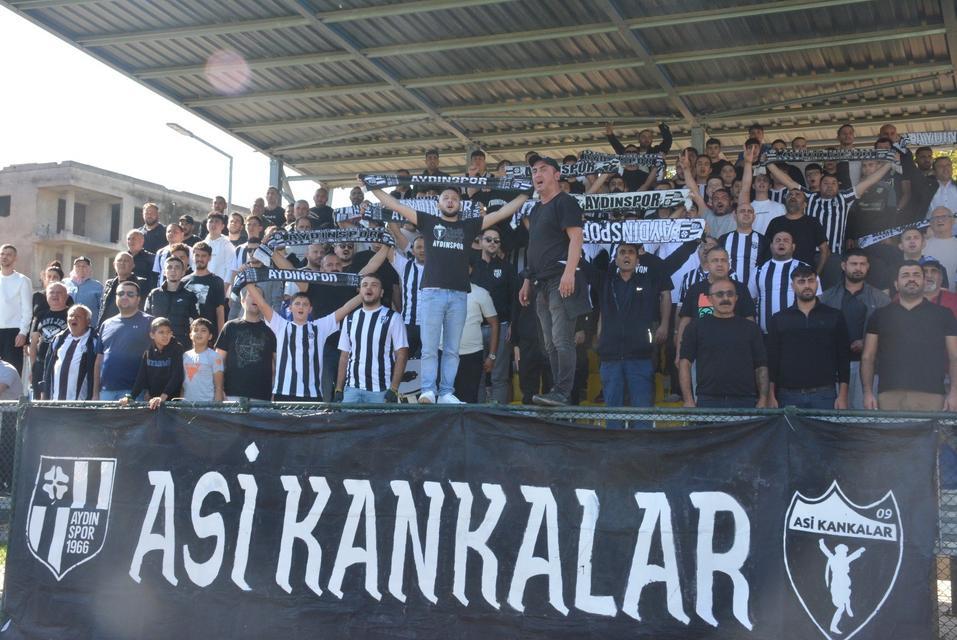 Siyah-beyazlılar sahadan mağlubiyet ile ayrıldı