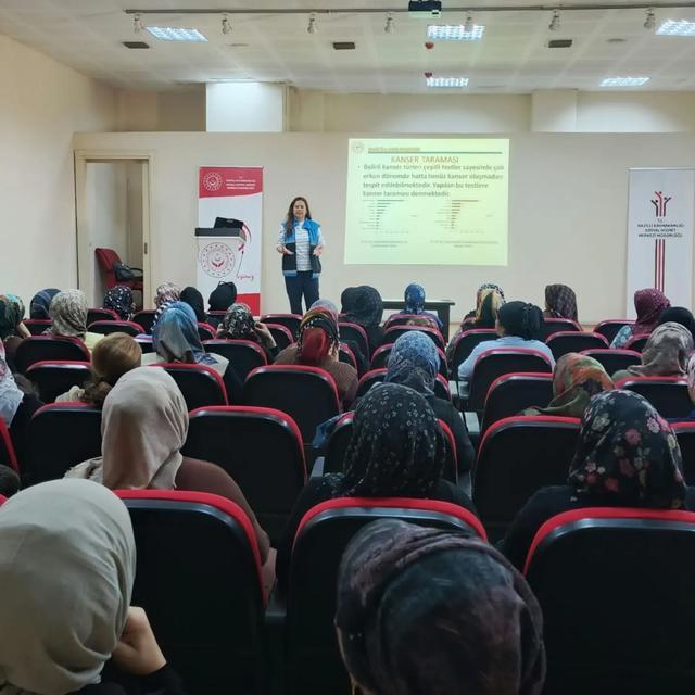Nazilli'de kadınlara eğitim verildi