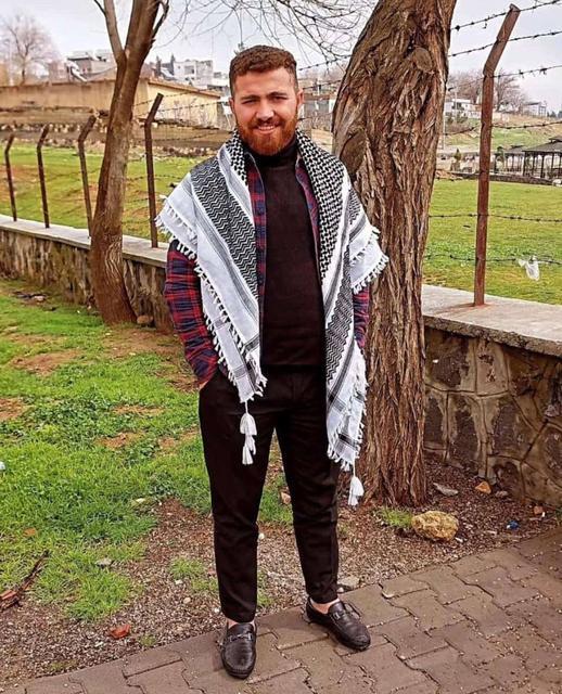 KAFASI TRAKTÖRÜN PARÇALARI ARASINDA SIKIŞAN USTA FECİ ŞEKİLDE HAYATINI KAYBETTİ