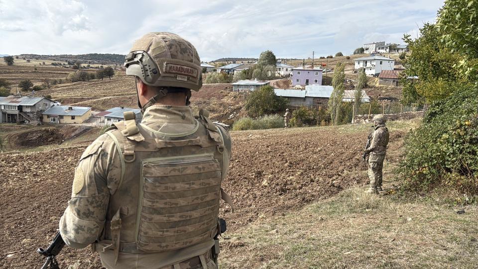 Bir firari vakası daha!  Jandarmaya ateş açtı