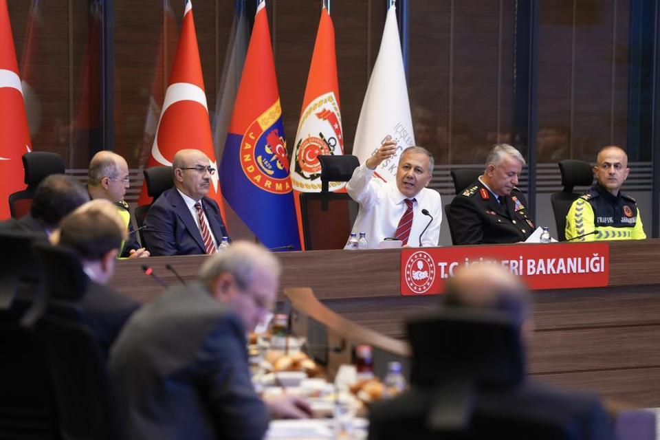"36 maddelik trafik kanunu 1 Ocak 2026'dan itibaren yürürlüğe girecek"