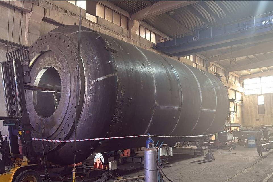 3 tonluk sac levhanın altında can verdiler