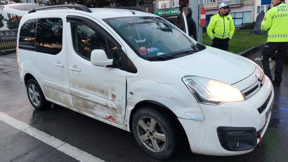 ÇALDIĞI ARAÇLA KAÇAN HIRSIZ, POLİSİN FİLM GİBİ KOVALAMACASI SONUCU YAKALANDI